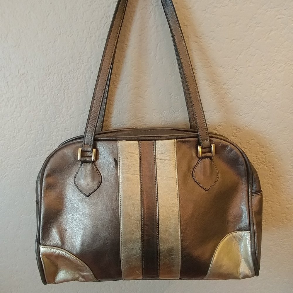 Isabella Fiore Metallic leather purse